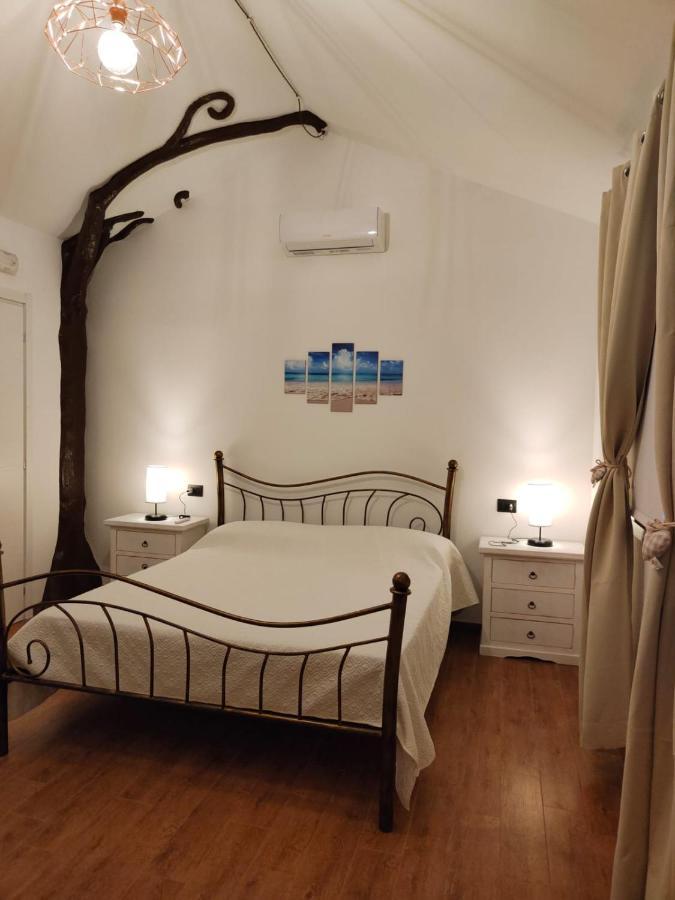Casa Janas Affittacamere Bed & Breakfast Piscinas Eksteriør billede