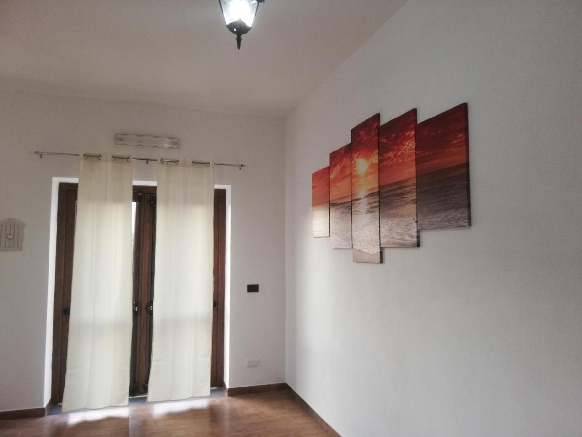 Casa Janas Affittacamere Bed & Breakfast Piscinas Eksteriør billede