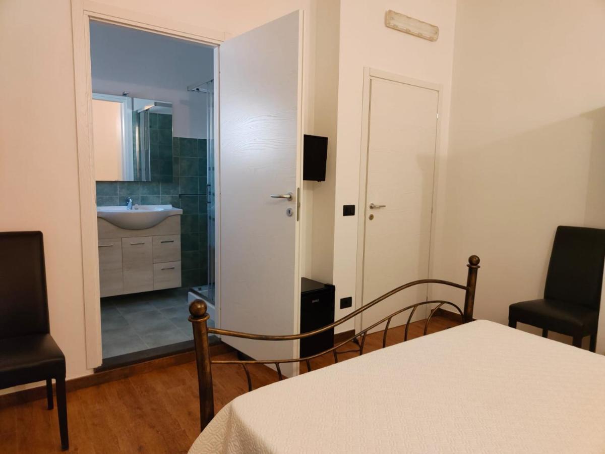 Casa Janas Affittacamere Bed & Breakfast Piscinas Eksteriør billede